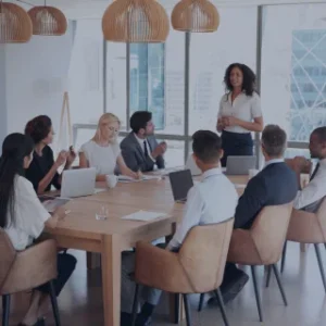 Elegir plan pyme 8 para empresas que quieran contratar gestión laboral online con hasta 8 trabajadores.